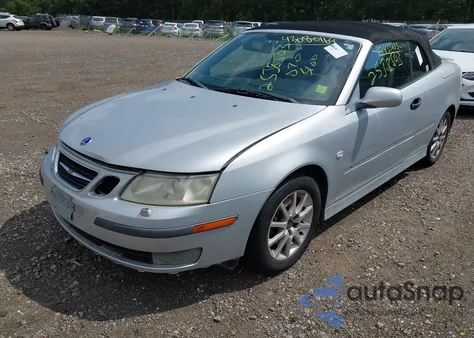 2004 Saab 9-3 Arc z USA, uszkodzony, nr VIN YS3FD79Y646009958
